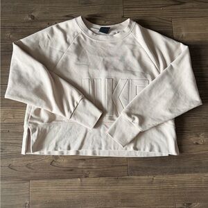Nike Cream Long Sleeve